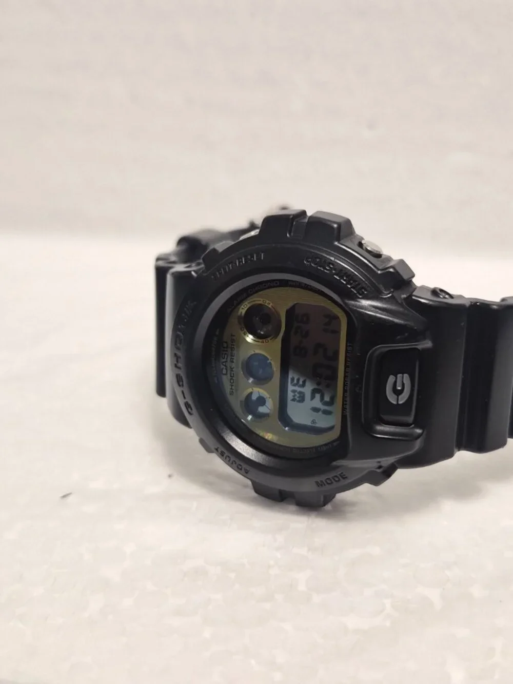 Casio G Shock in nearly NWOT condition - Matte black